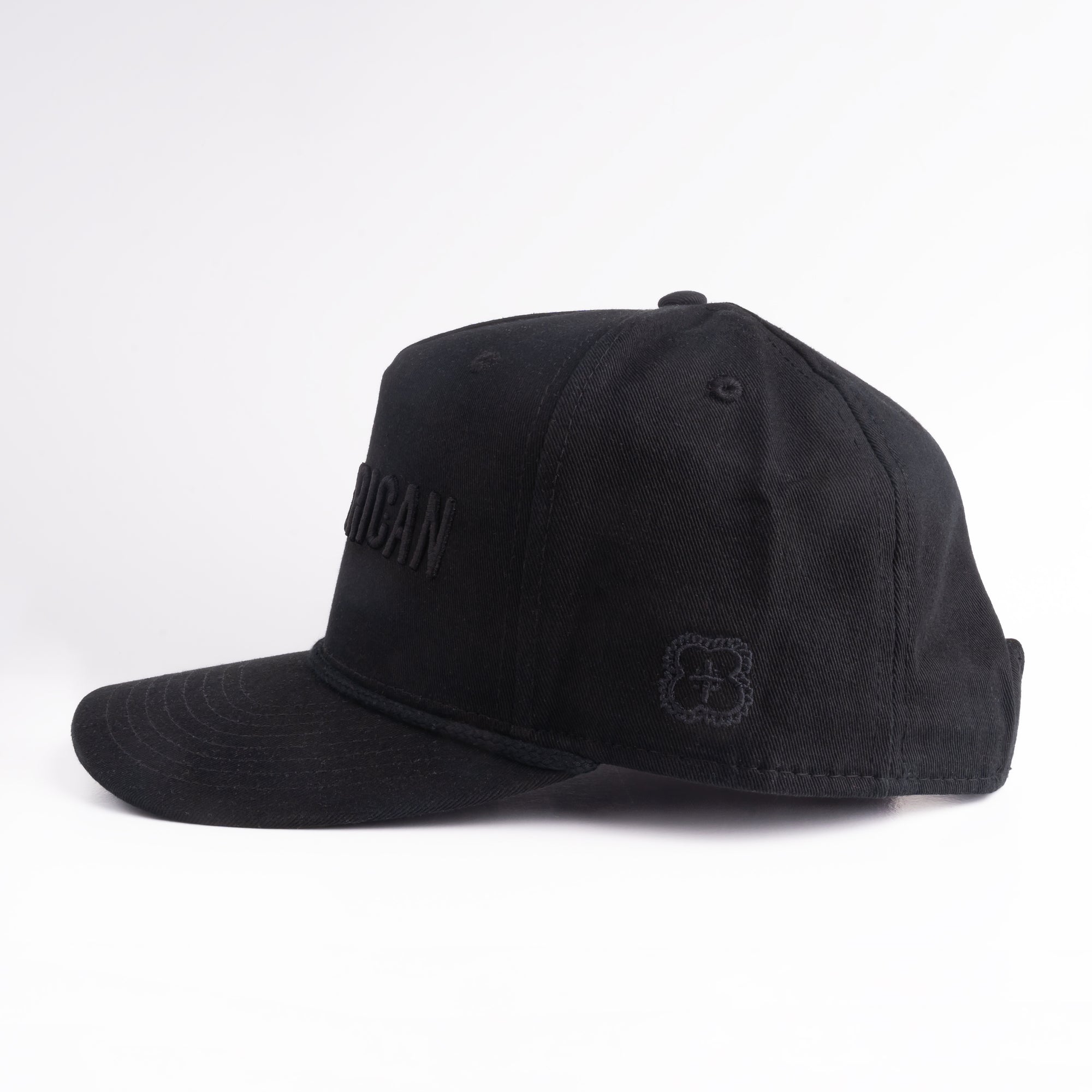 FONT 40 BLACKOUT SNAPBACK